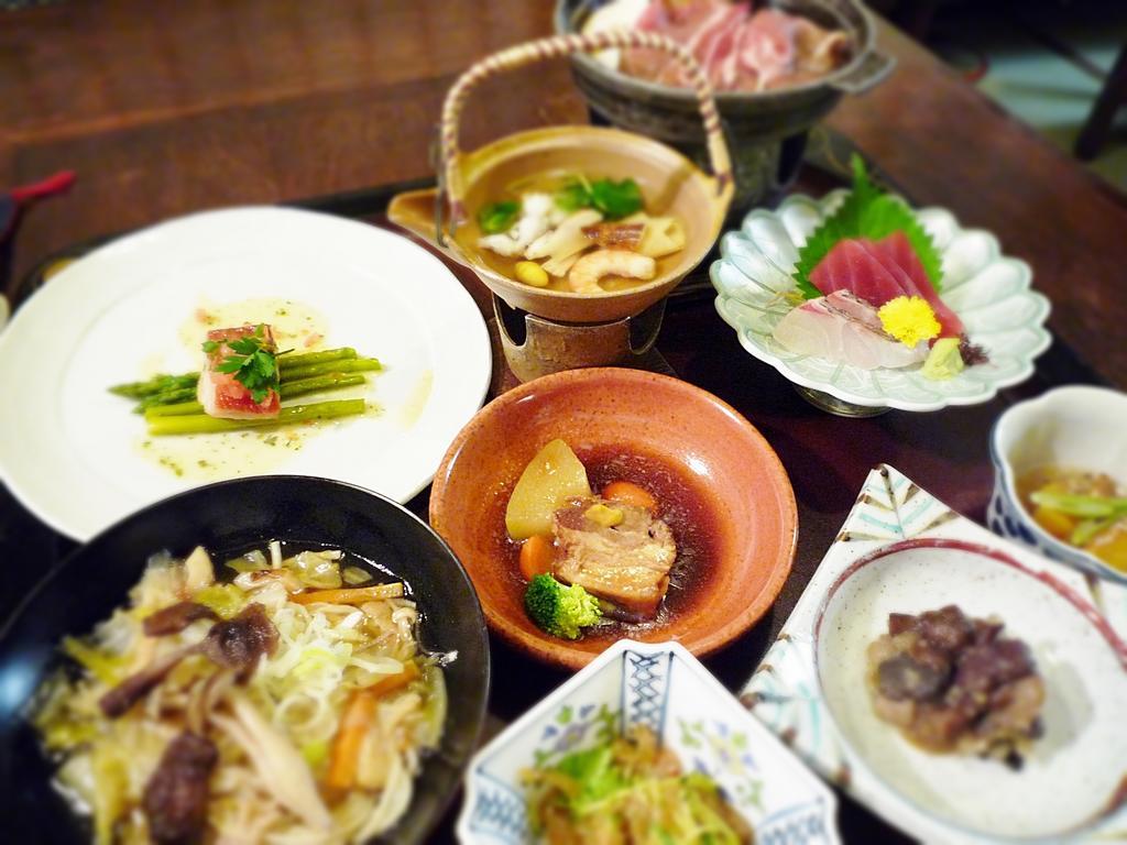 Chuo Hotel Chikuma Екстериор снимка