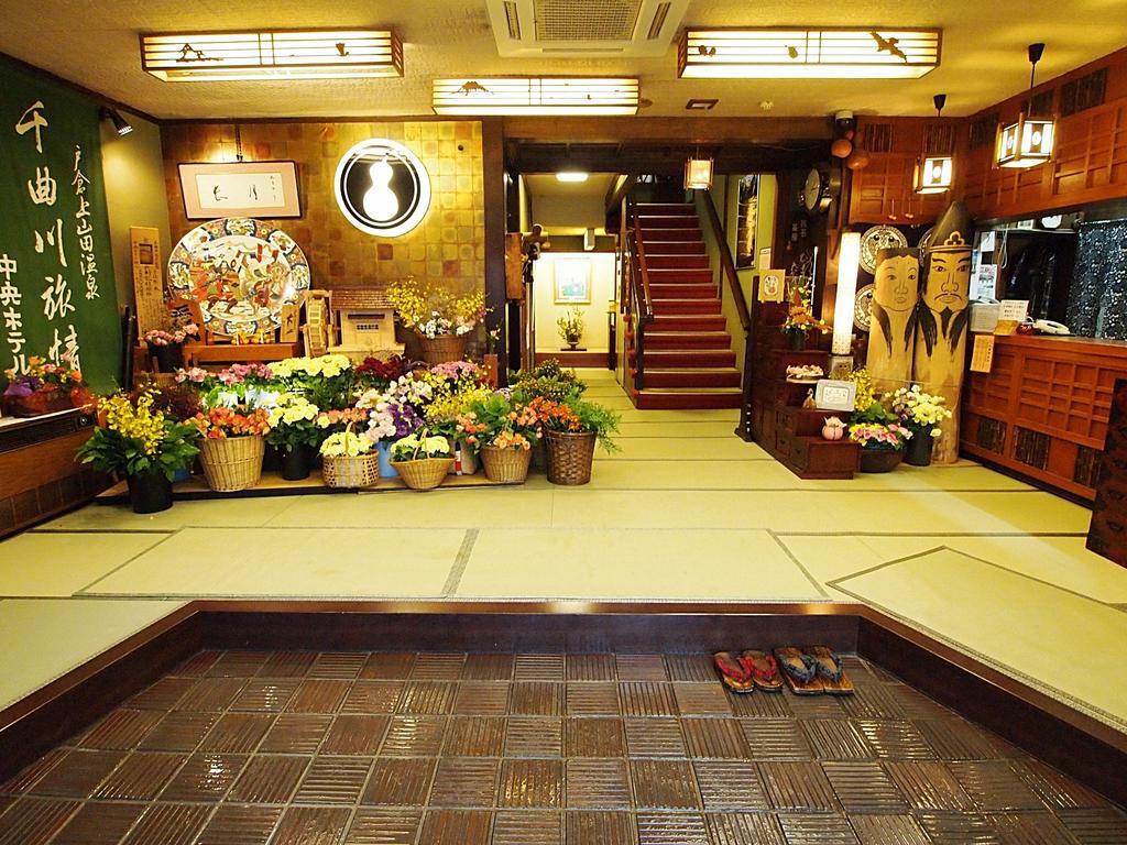 Chuo Hotel Chikuma Екстериор снимка